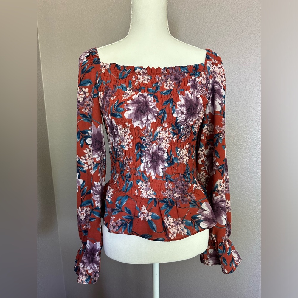 En Creme floral blouse